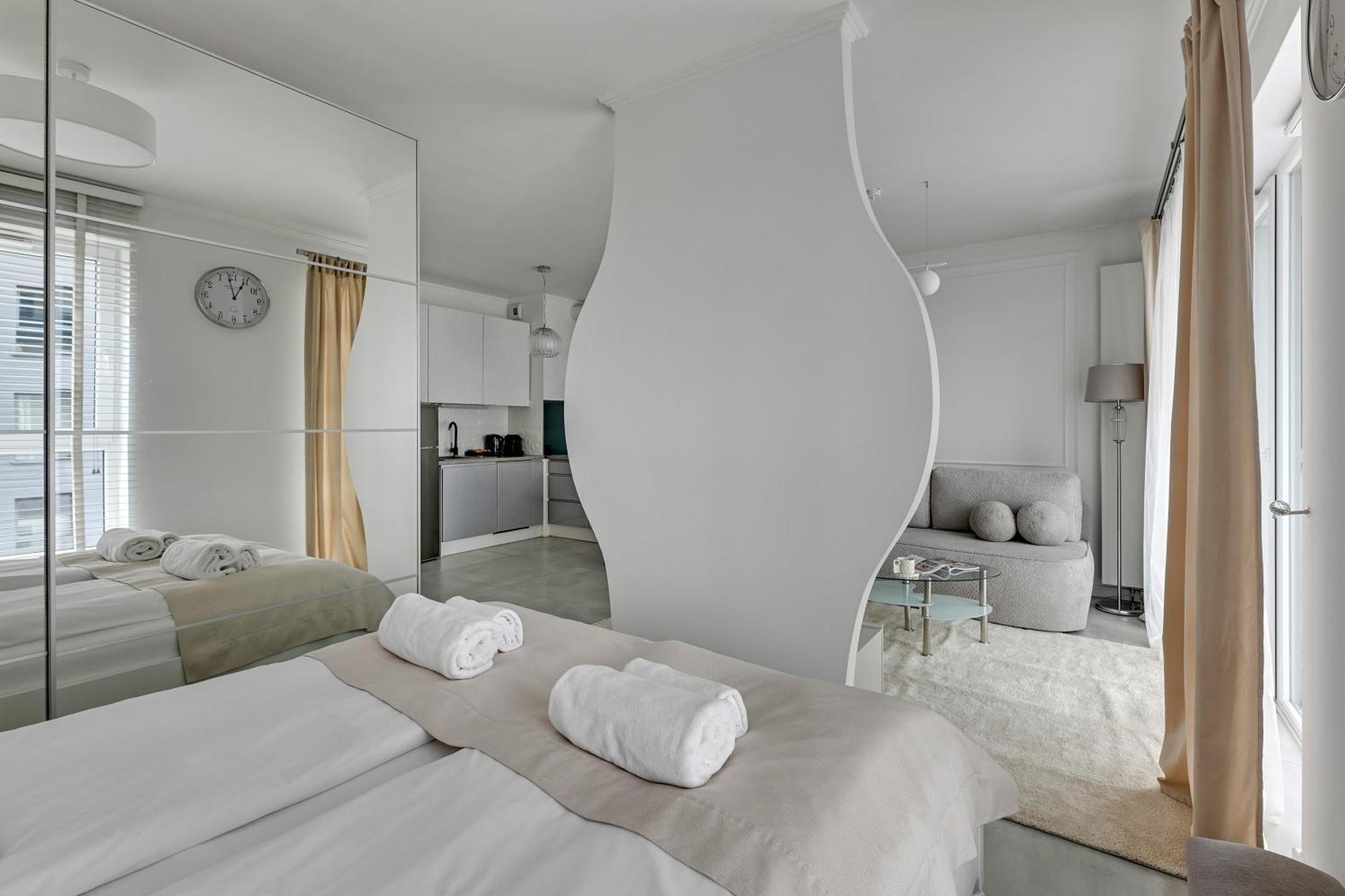Bastion Walowa City Center By Downtown Apartments Гданьск Номер фото
